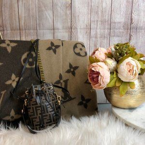 Mini Fendi Mon Tresor bag